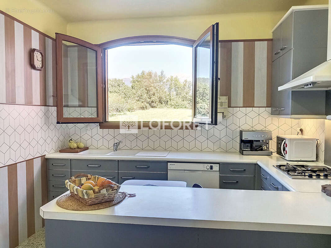 Maison à SERRALONGUE