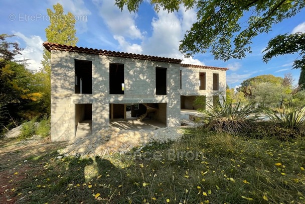 Maison à AIX-EN-PROVENCE