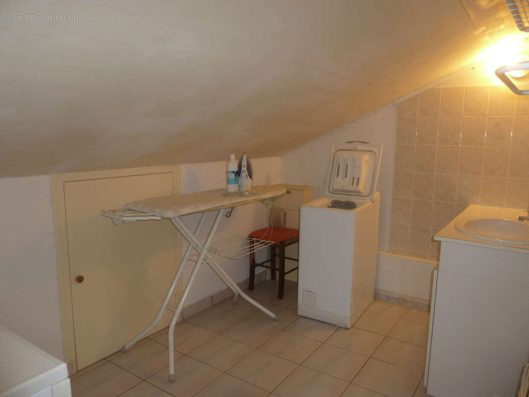 Maison à PUY-L&#039;EVEQUE