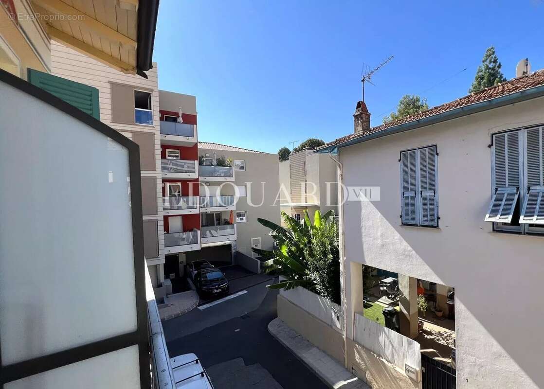 Appartement à MENTON