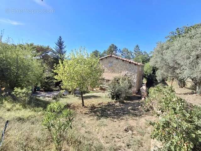 Maison à SAINT-PAUL-LE-JEUNE