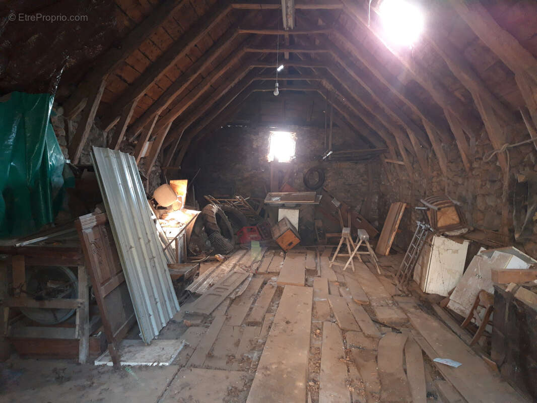 Maison à PRADES-D&#039;AUBRAC