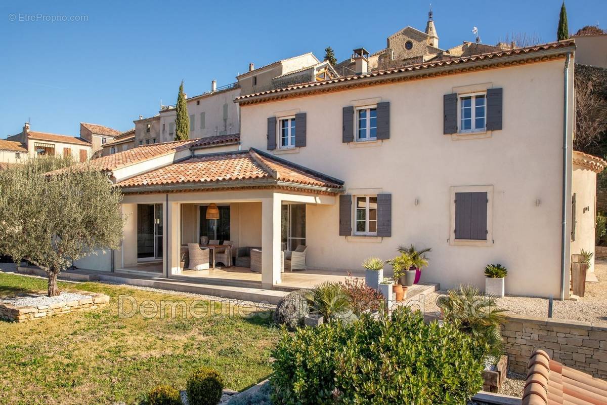 Maison à CRILLON-LE-BRAVE