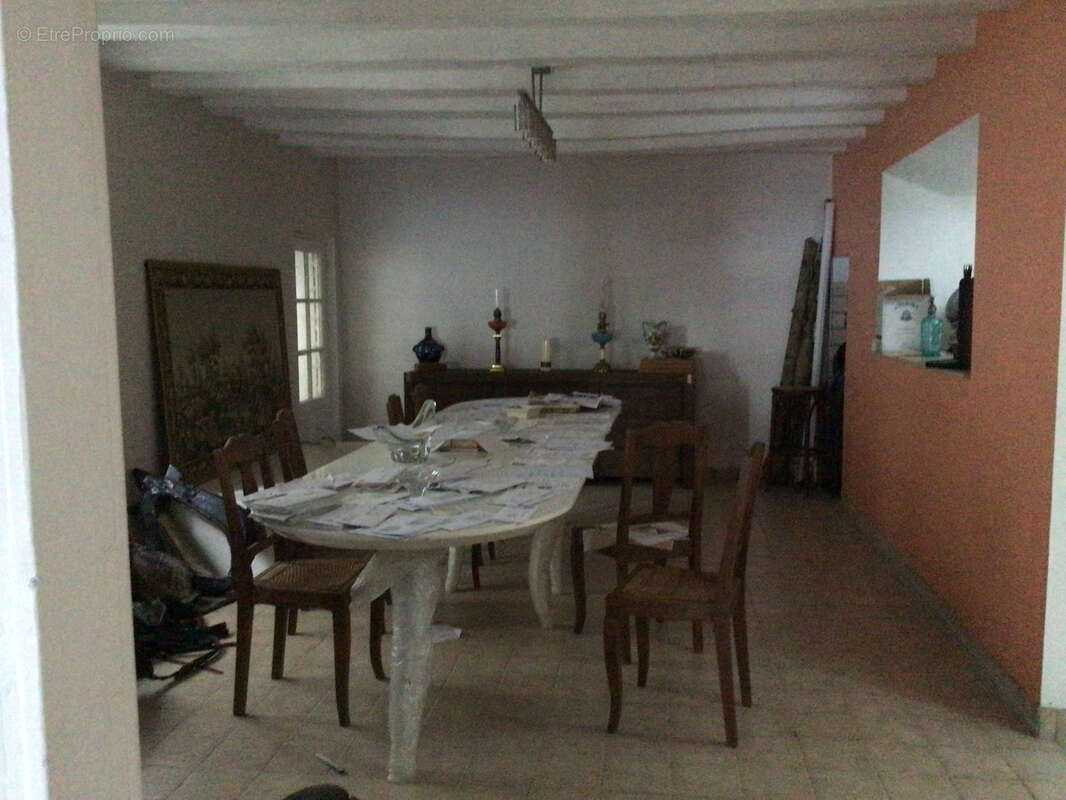 Appartement à VEIGNE