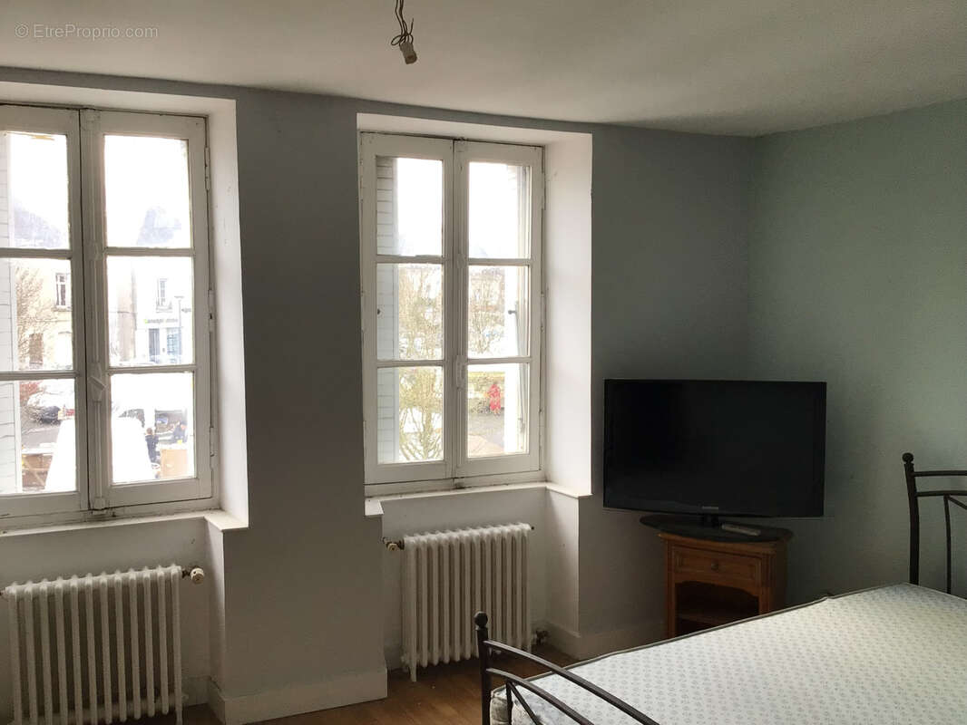 Appartement à VEIGNE