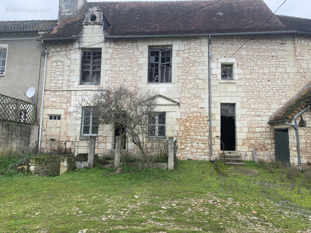 Maison à SAINT-SAUVEUR