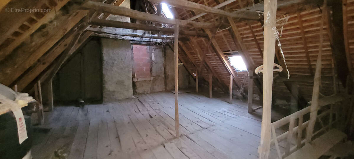 Appartement à BEAULIEU-SUR-DORDOGNE