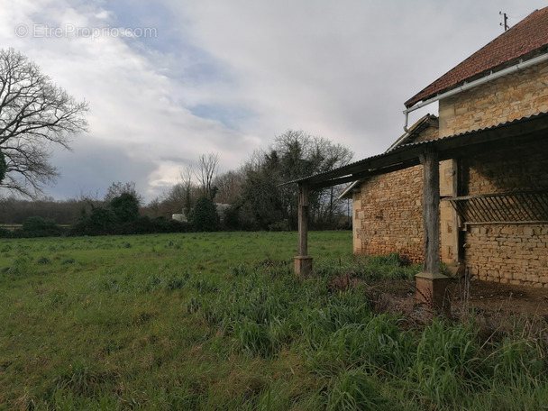 Maison à CEAUX-EN-COUHE