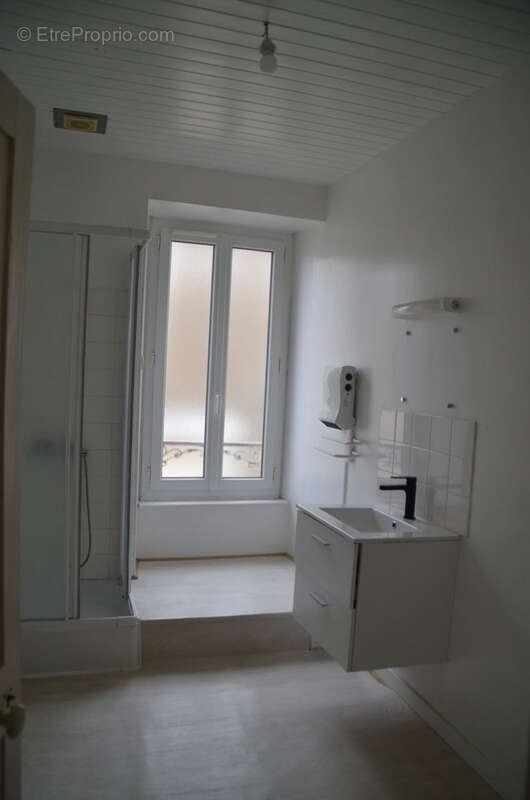 Appartement à LA CAILLERE-SAINT-HILAIRE