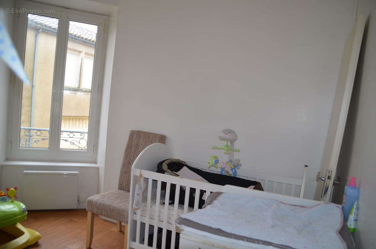 Appartement à LA CAILLERE-SAINT-HILAIRE