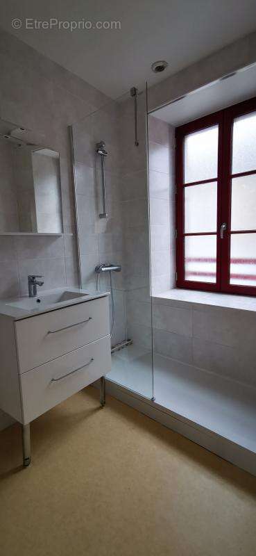 Appartement à SAINT-AUBIN-DU-CORMIER