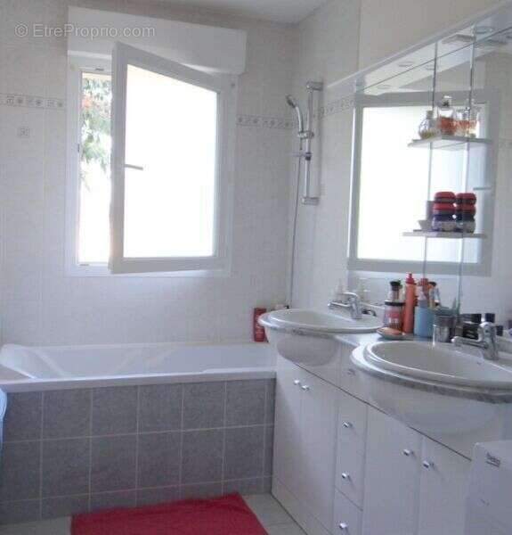 Appartement à CHATELLERAULT