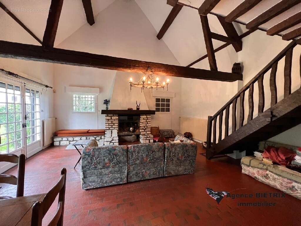 Maison à VILLIERS-ADAM