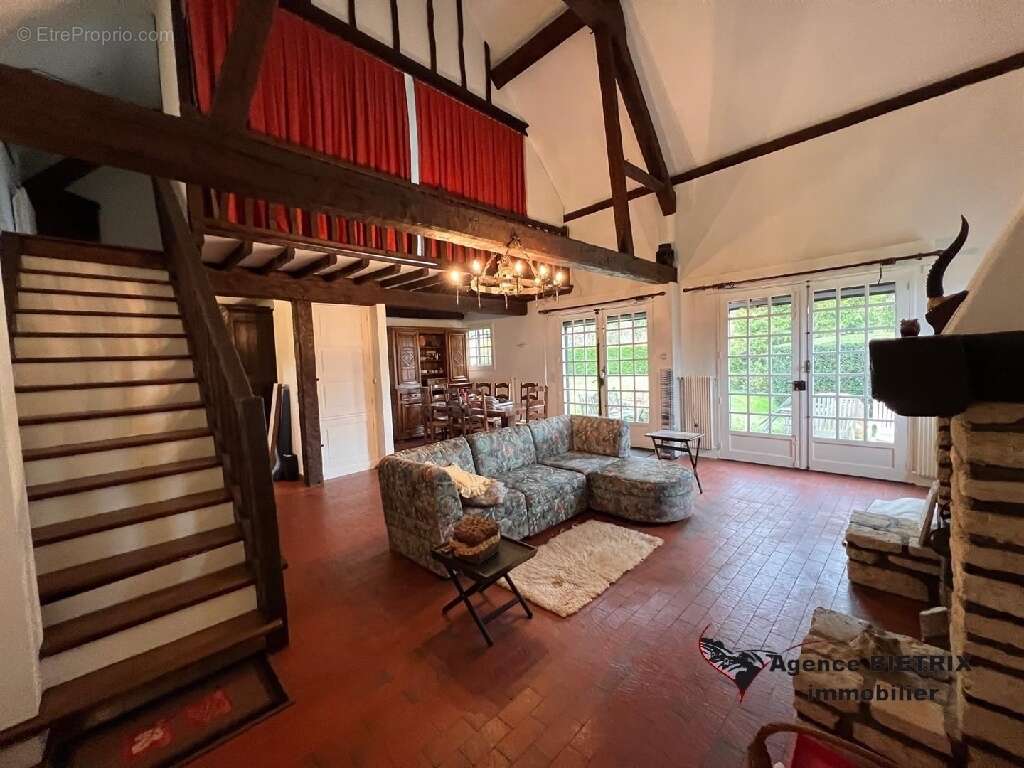 Maison à VILLIERS-ADAM