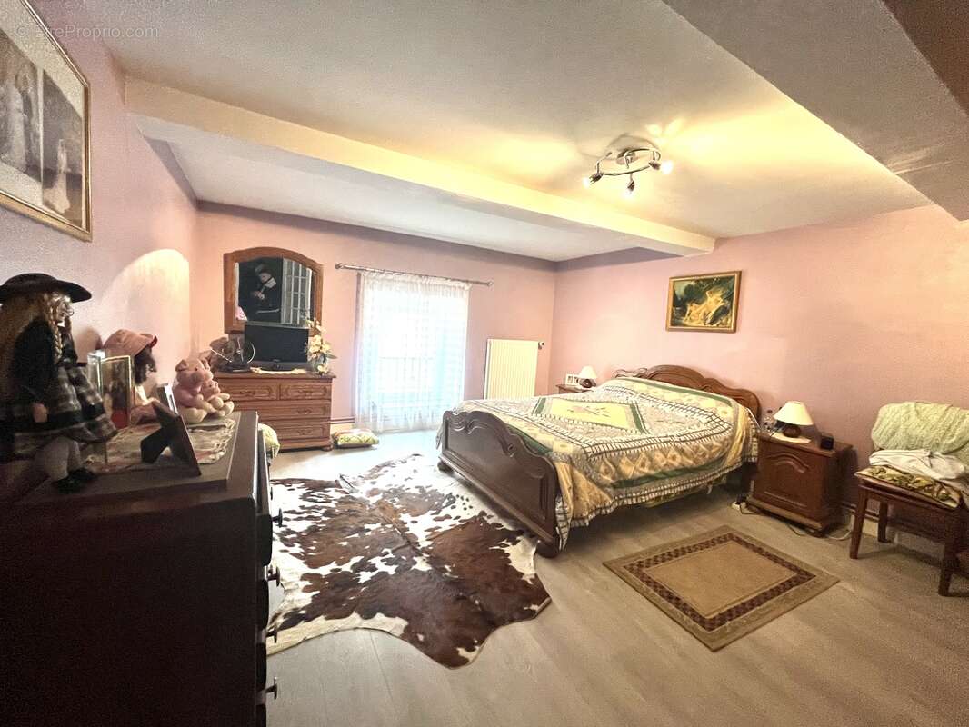 Appartement à LES HAUTES-RIVIERES