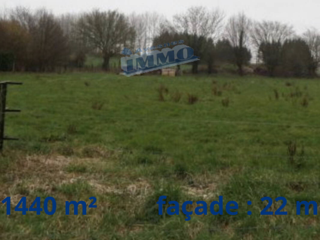 Terrain à BEAUMETZ-LES-LOGES