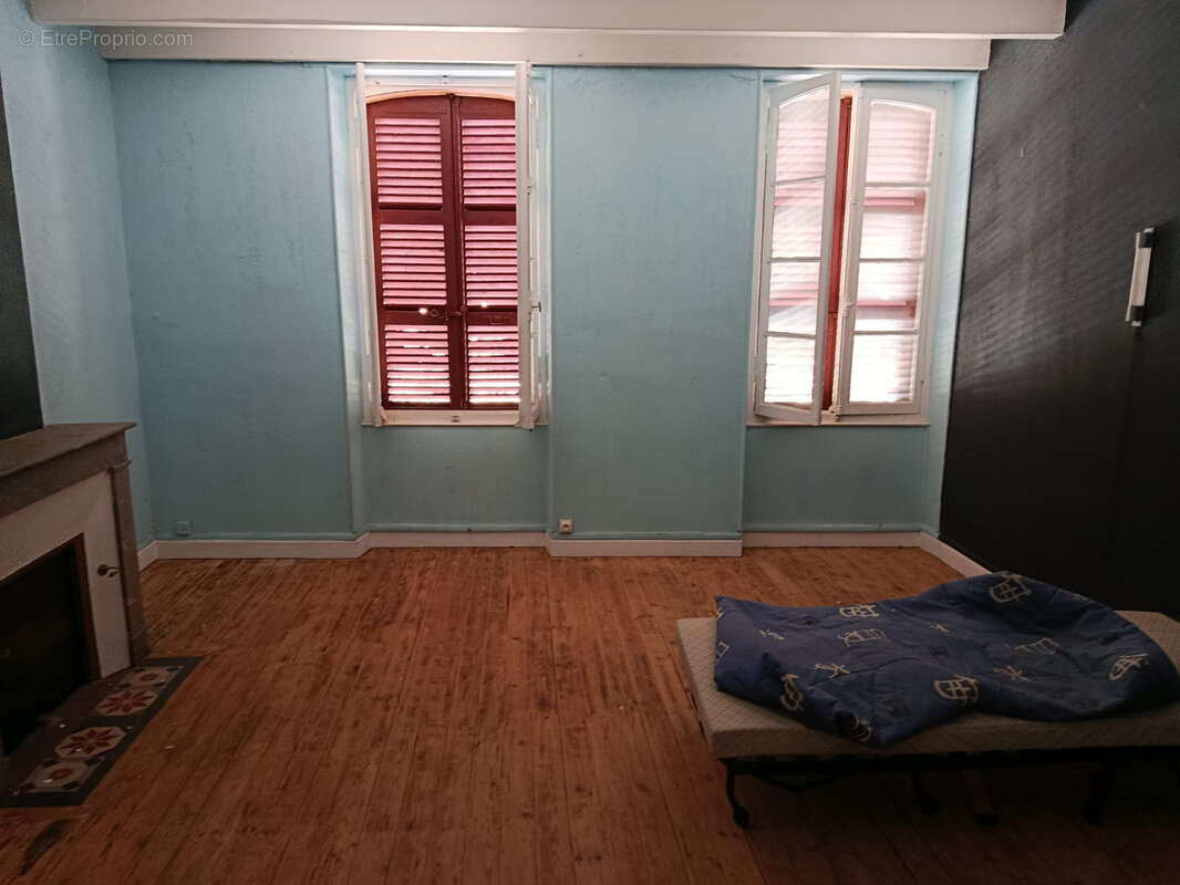 Maison à SAINT-CIERS-SUR-GIRONDE