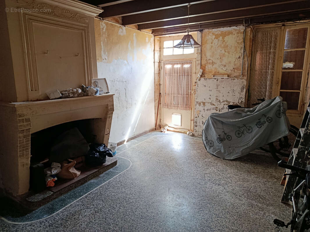 Maison à SAINT-CIERS-SUR-GIRONDE