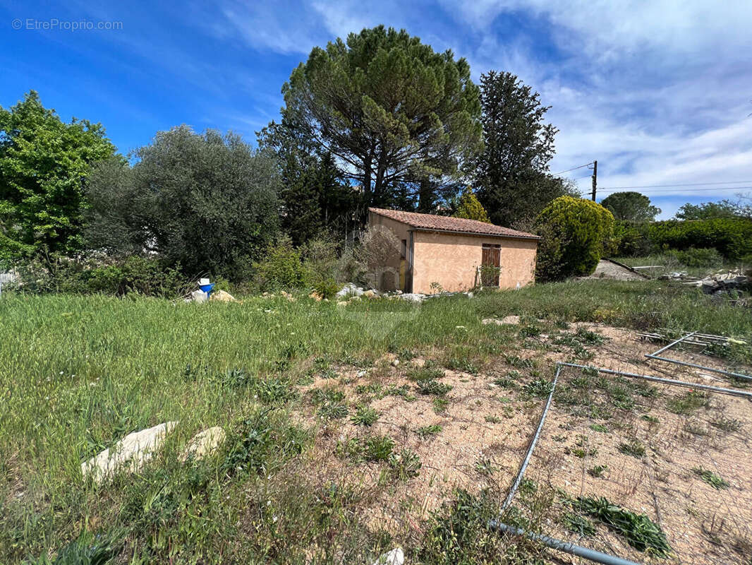 Terrain à LE THORONET