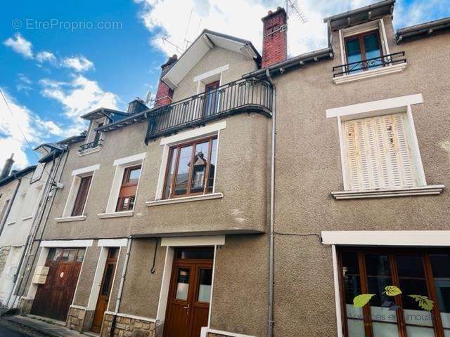 Appartement à TREIGNAC