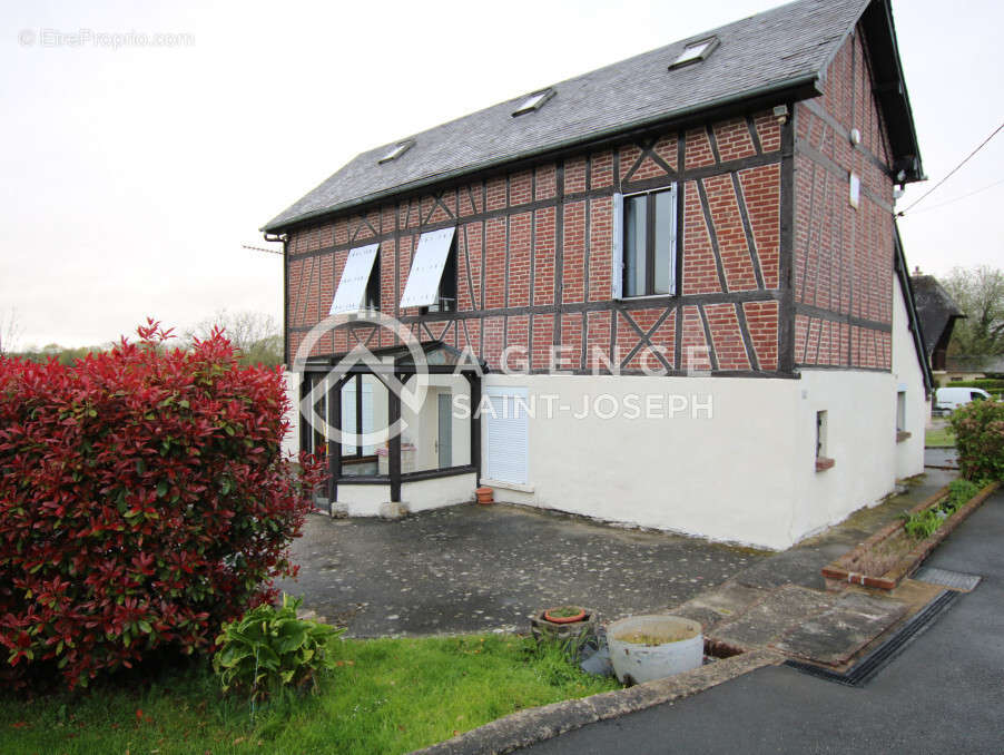 Maison à VILLEQUIER