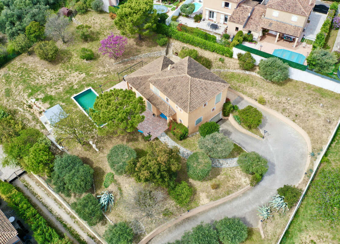 Maison à MARSEILLE-11E