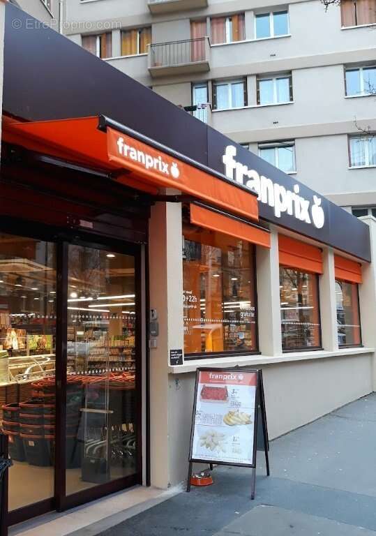 Commerce à PARIS-10E