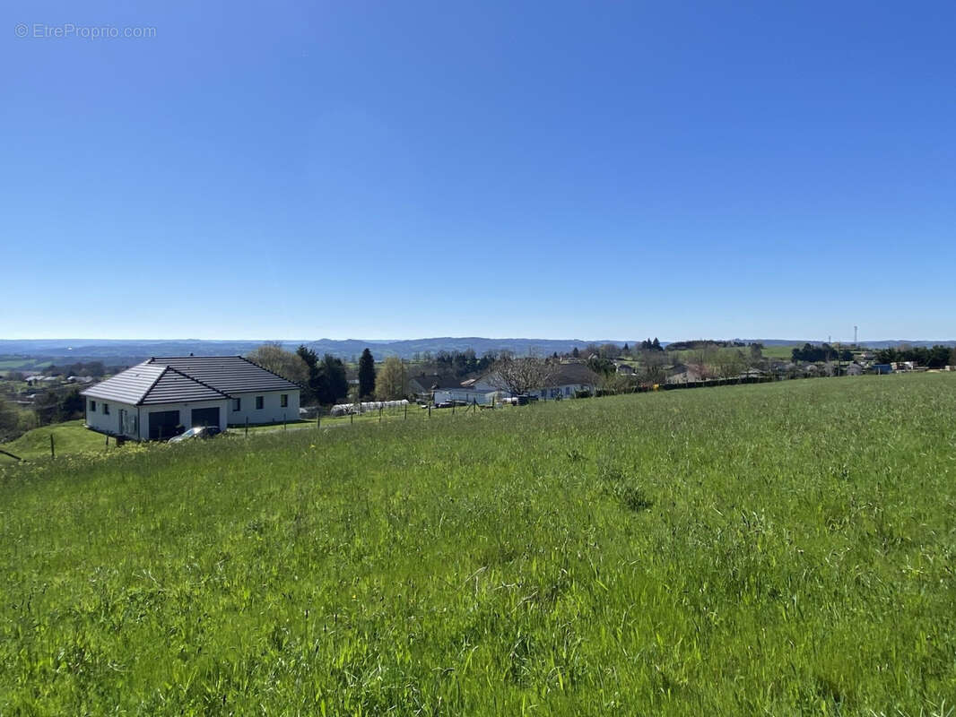 Terrain à CHABRIGNAC