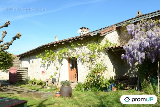 Maison à CLERMONT-DESSOUS