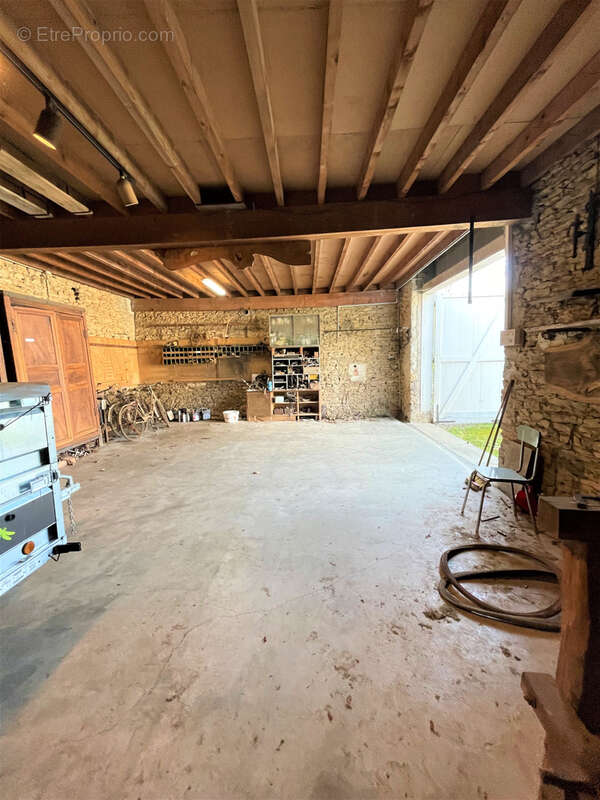 Maison à VILLENEUVE-SAINT-SALVES