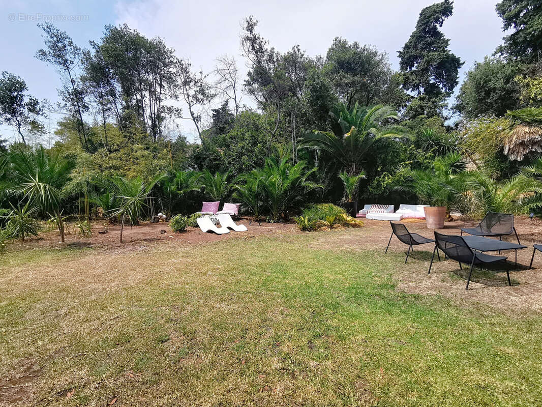 Maison à SAINT-RAPHAEL