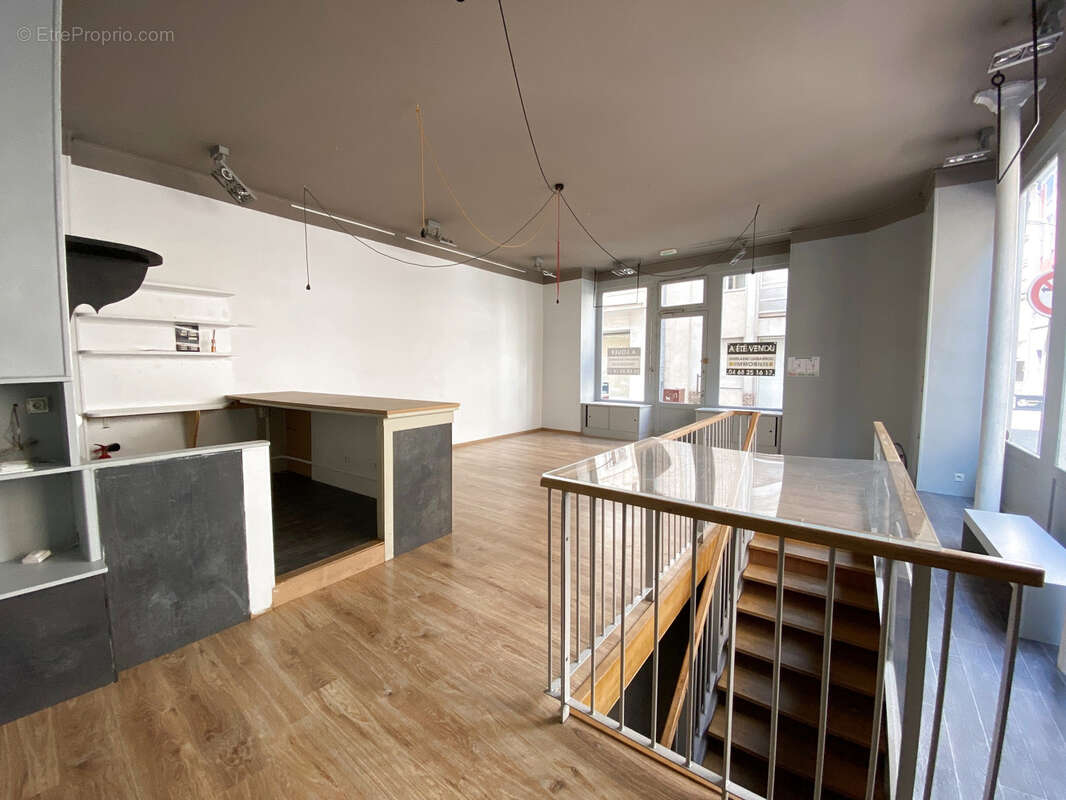 Commerce à CARCASSONNE