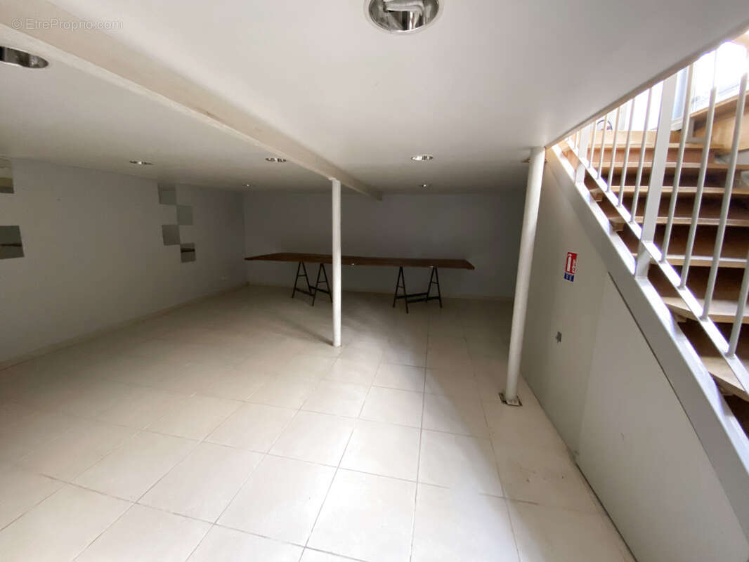 Commerce à CARCASSONNE