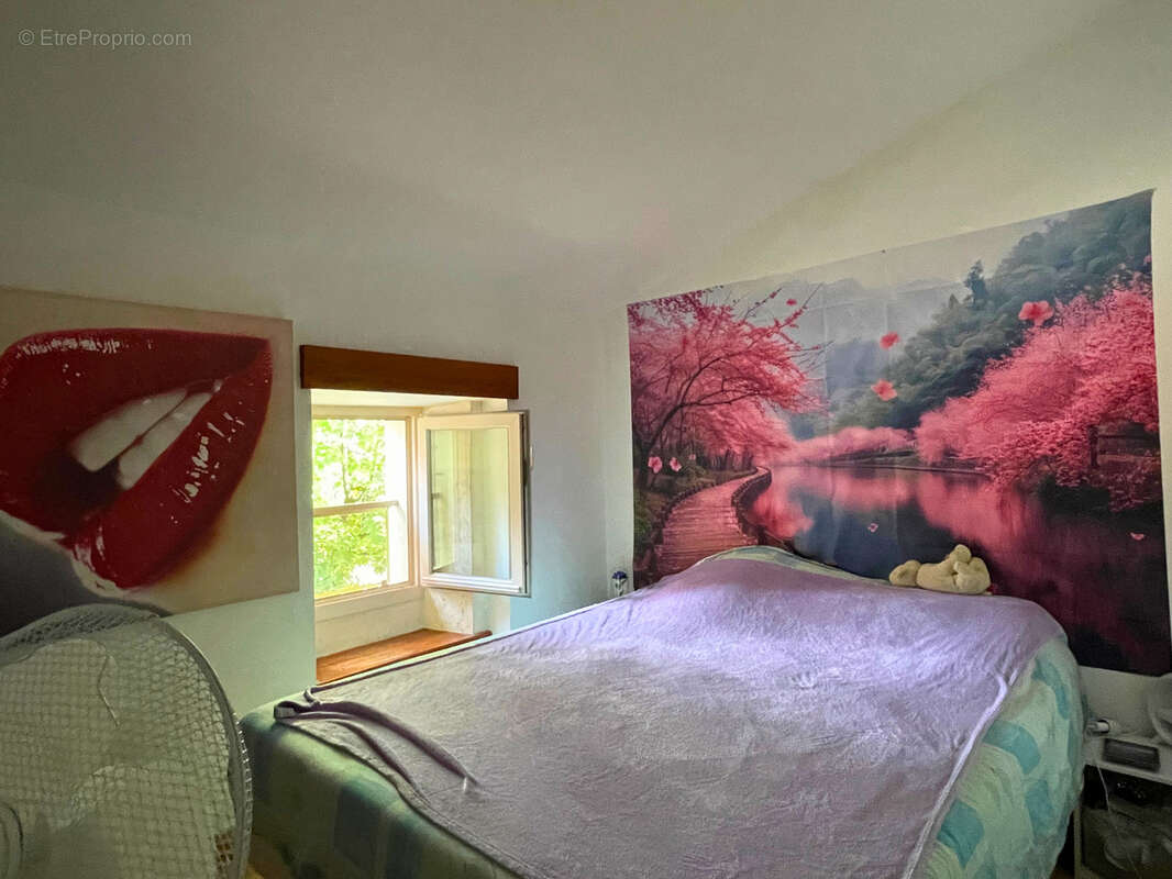 Appartement à CHATEAUBERNARD