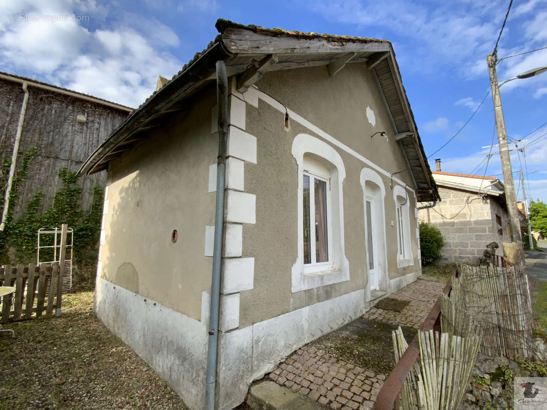 Maison à SAINT-AGNE