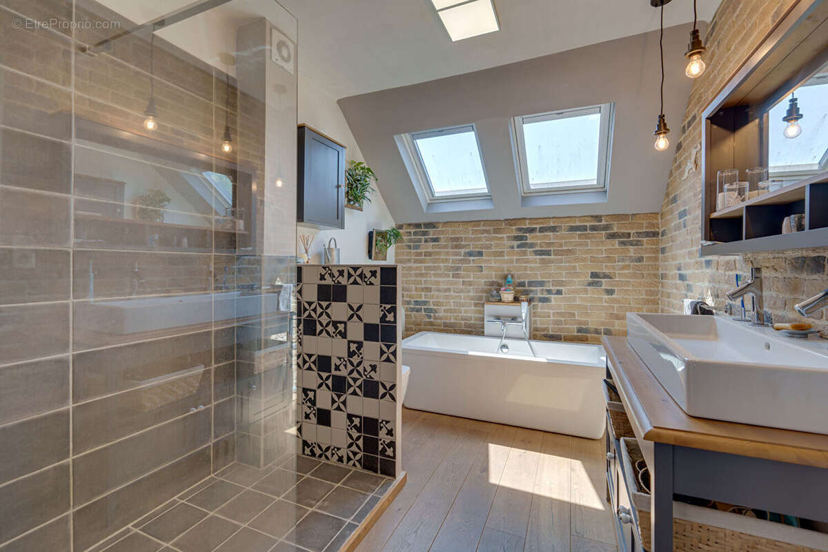 Maison à EVIAN-LES-BAINS