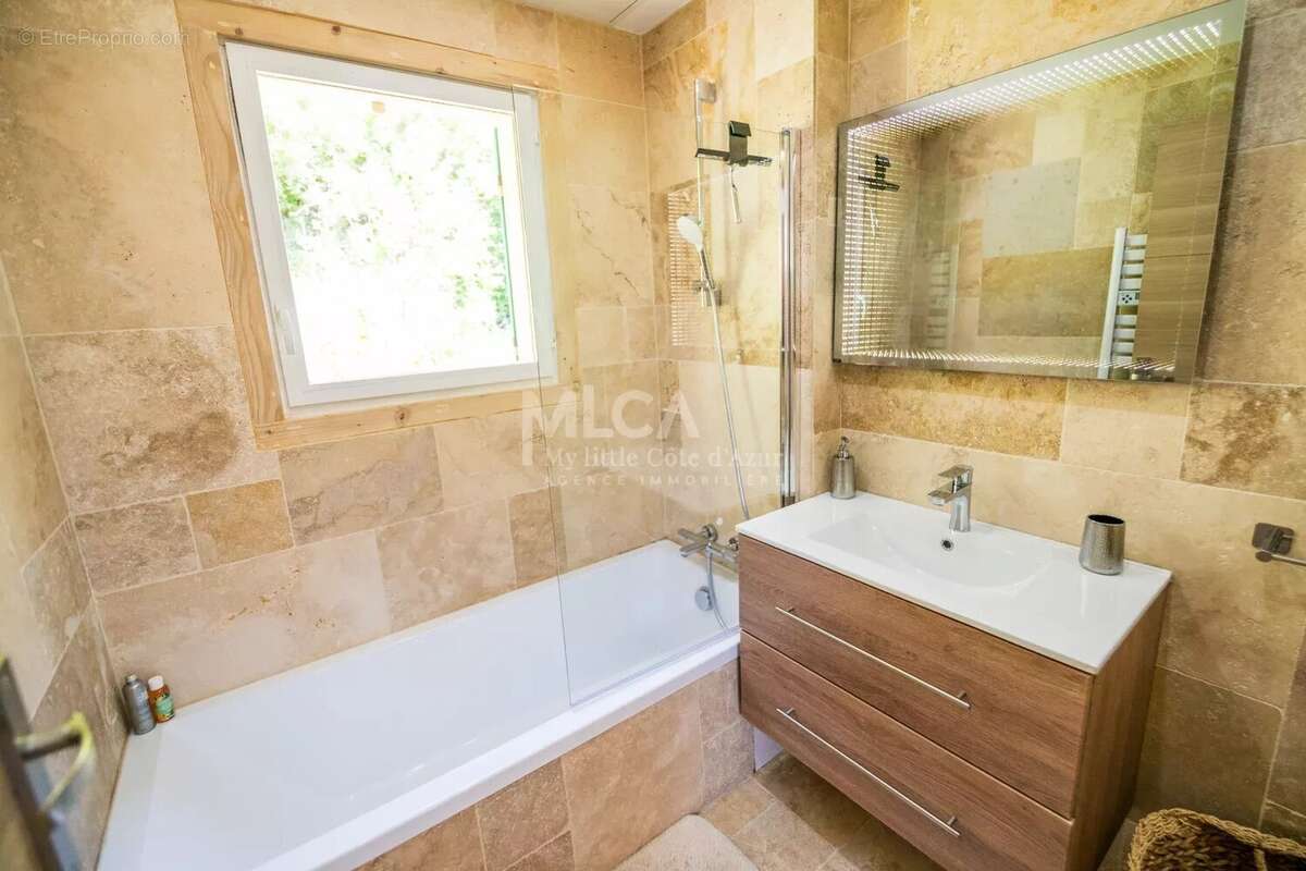 Maison à SAINT-ETIENNE-DE-TINEE