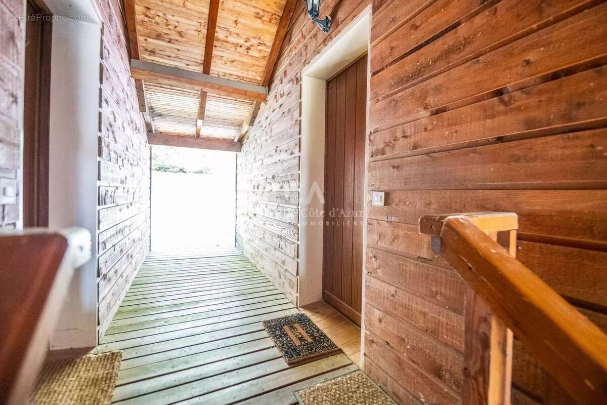 Maison à SAINT-ETIENNE-DE-TINEE