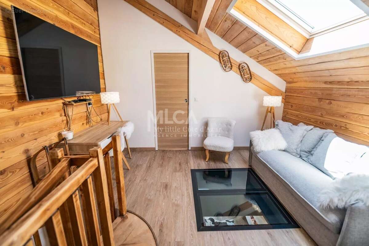 Maison à SAINT-ETIENNE-DE-TINEE