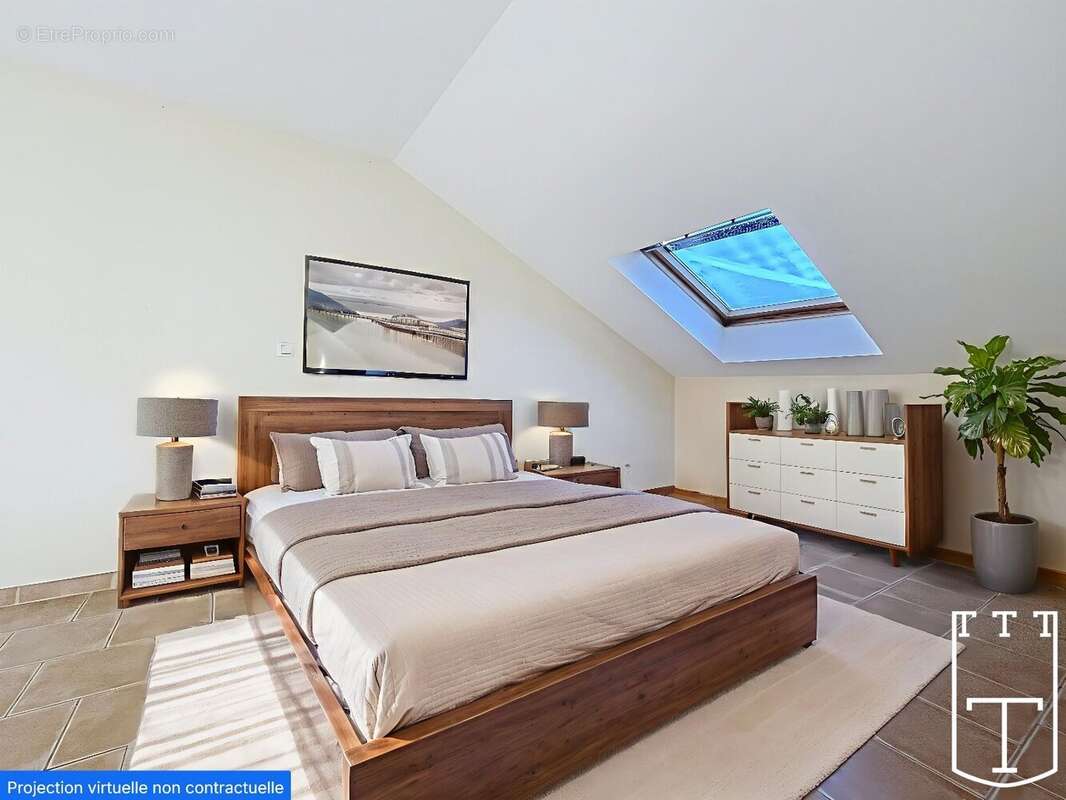 Appartement à RUOMS