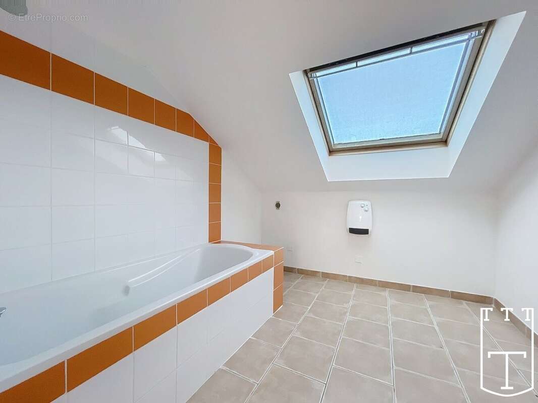 Appartement à RUOMS