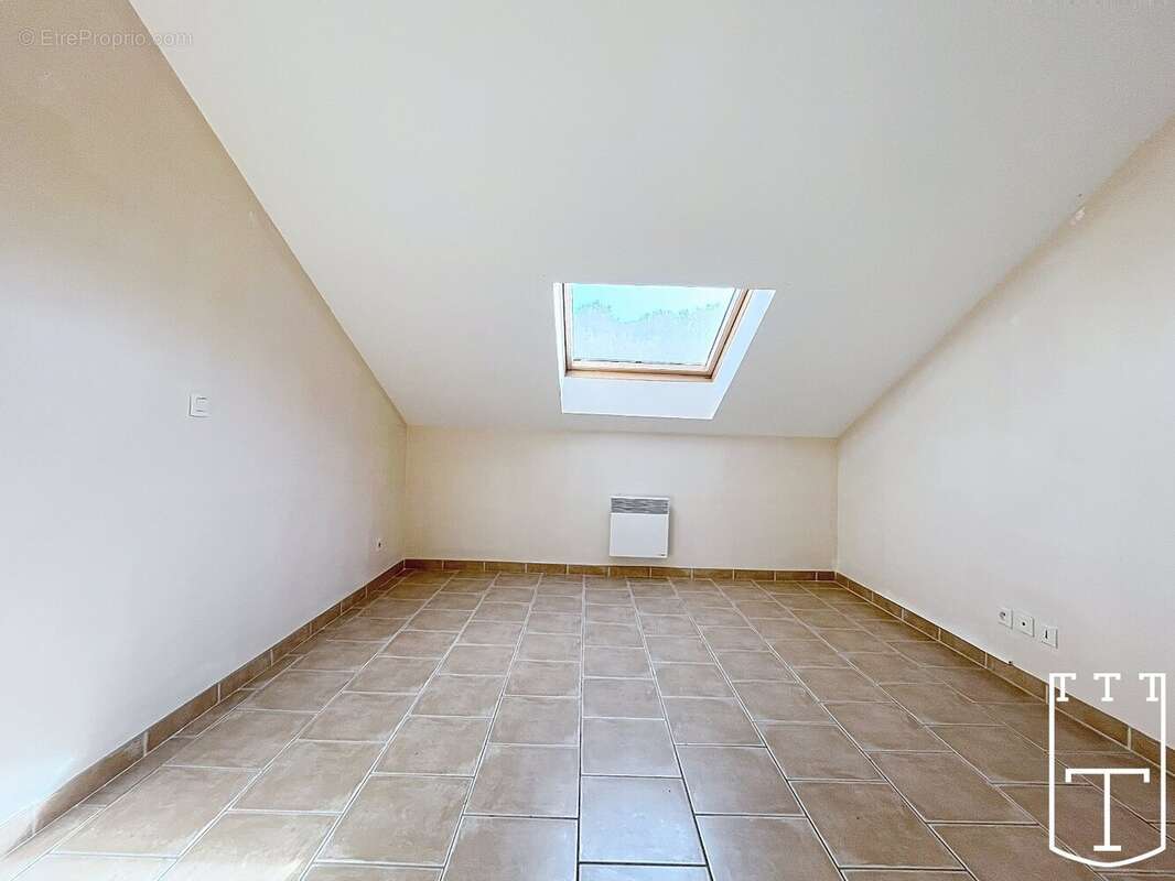 Appartement à RUOMS