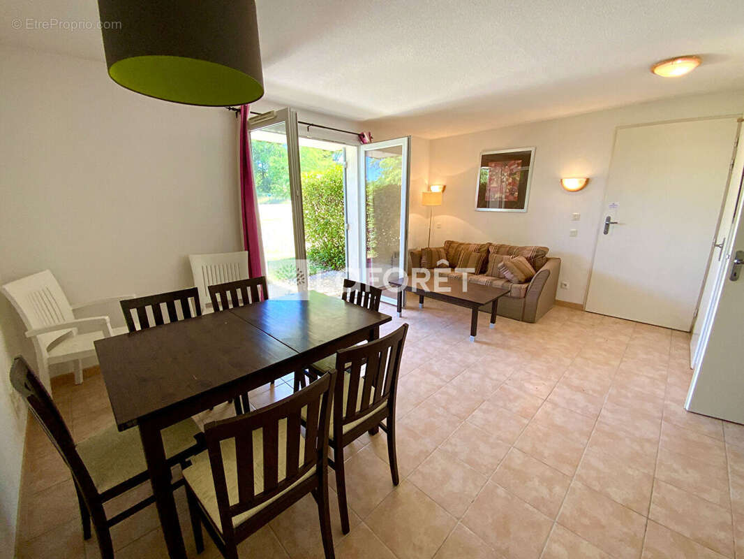 Appartement à BARBASTE