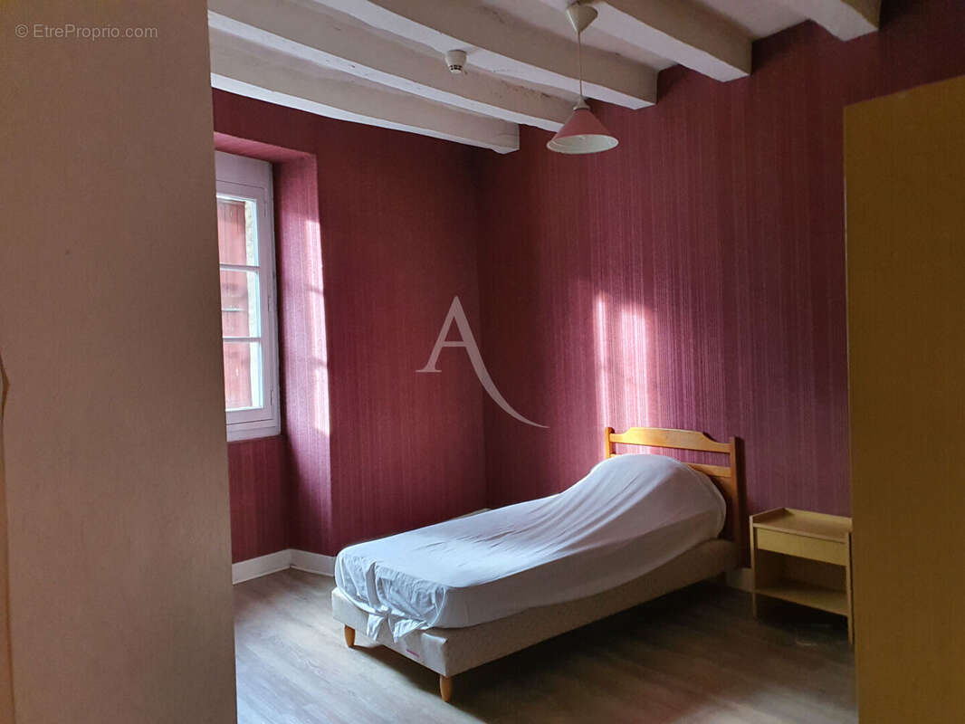 Appartement à CHEMERY