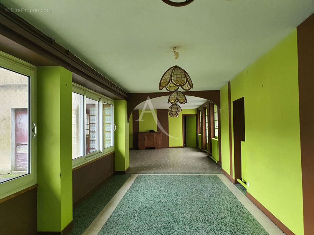 Appartement à CHEMERY