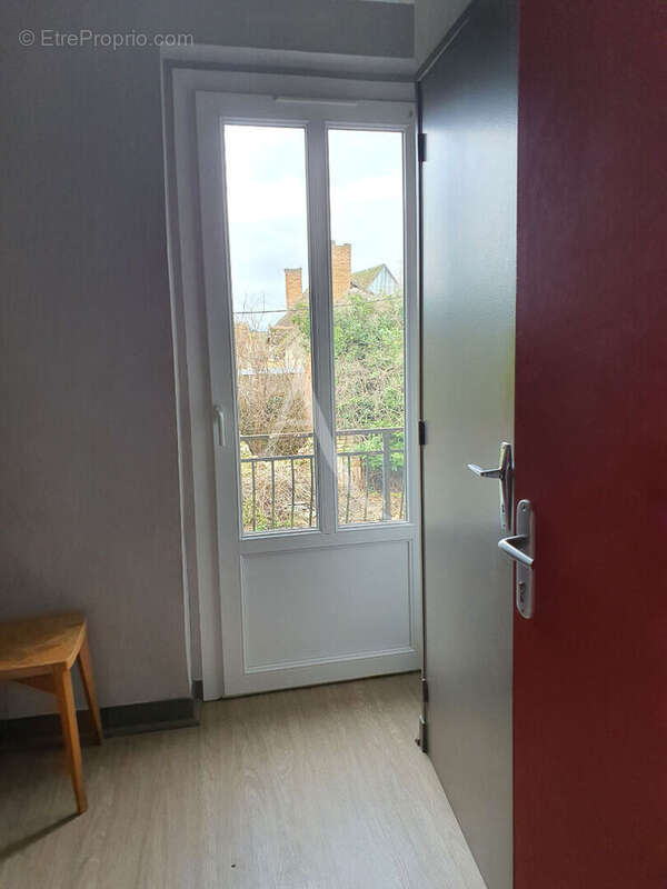 Appartement à CHEMERY