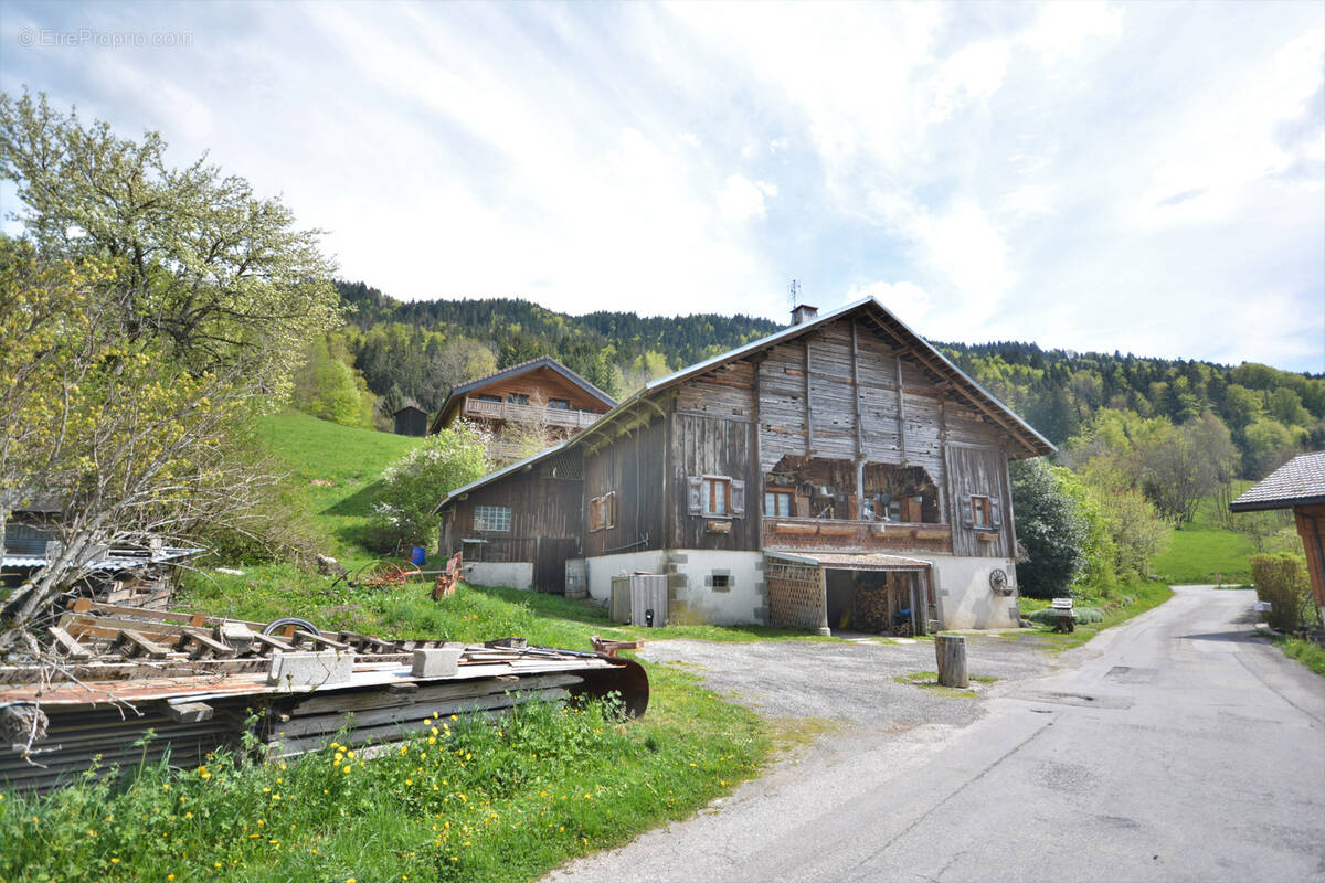 Maison à LES VILLARDS-SUR-THONES