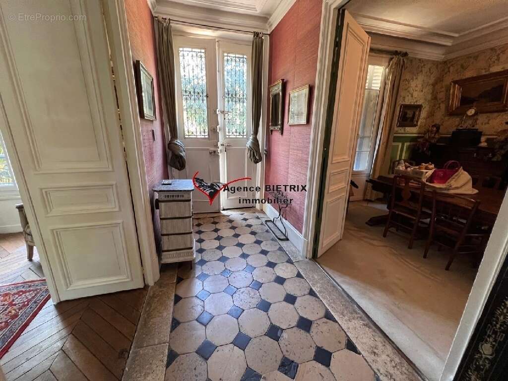 Maison à L'ISLE-ADAM