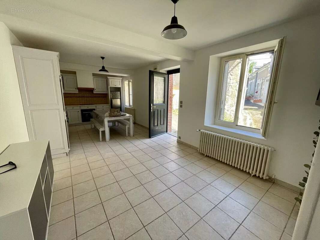 Appartement à BUZANCAIS