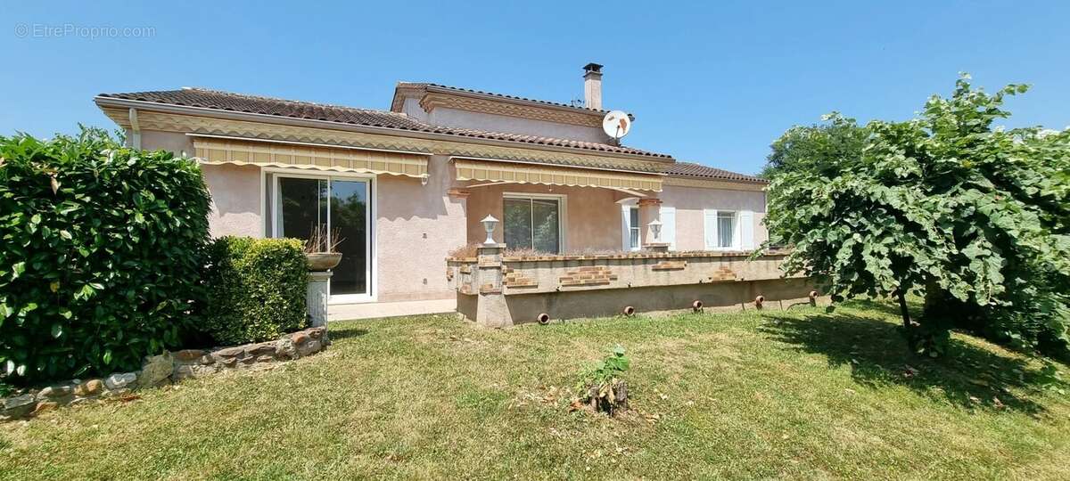 Maison à SAINT-PIERRE-D&#039;EYRAUD